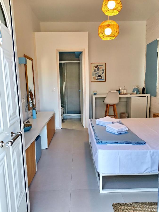 Sea And Sand Apartment Elafonissos Bagian luar foto